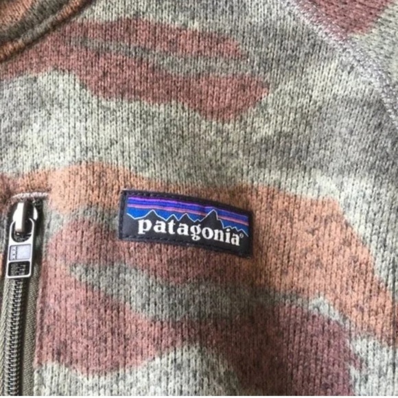 Patagonia Men's Camo Better Sweater Fleece 1/4 Zip - Picture 9 of 13